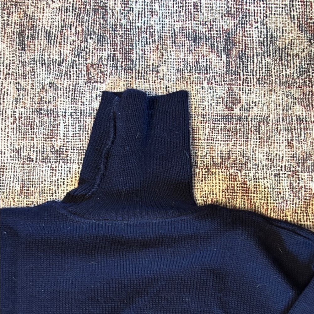 Cabela's Men's Navy Turtleneck Sweater - Picture 6 of 6
